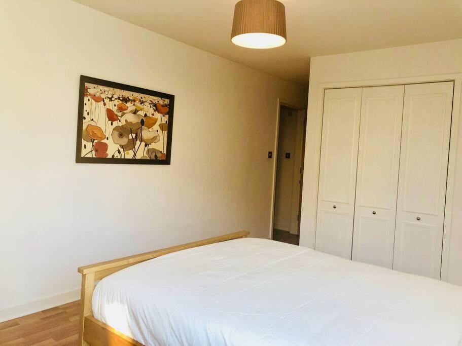 Modern Spacious Retreat Full Fibre Wi-Fi & Free Parking EDI Exteriér fotografie